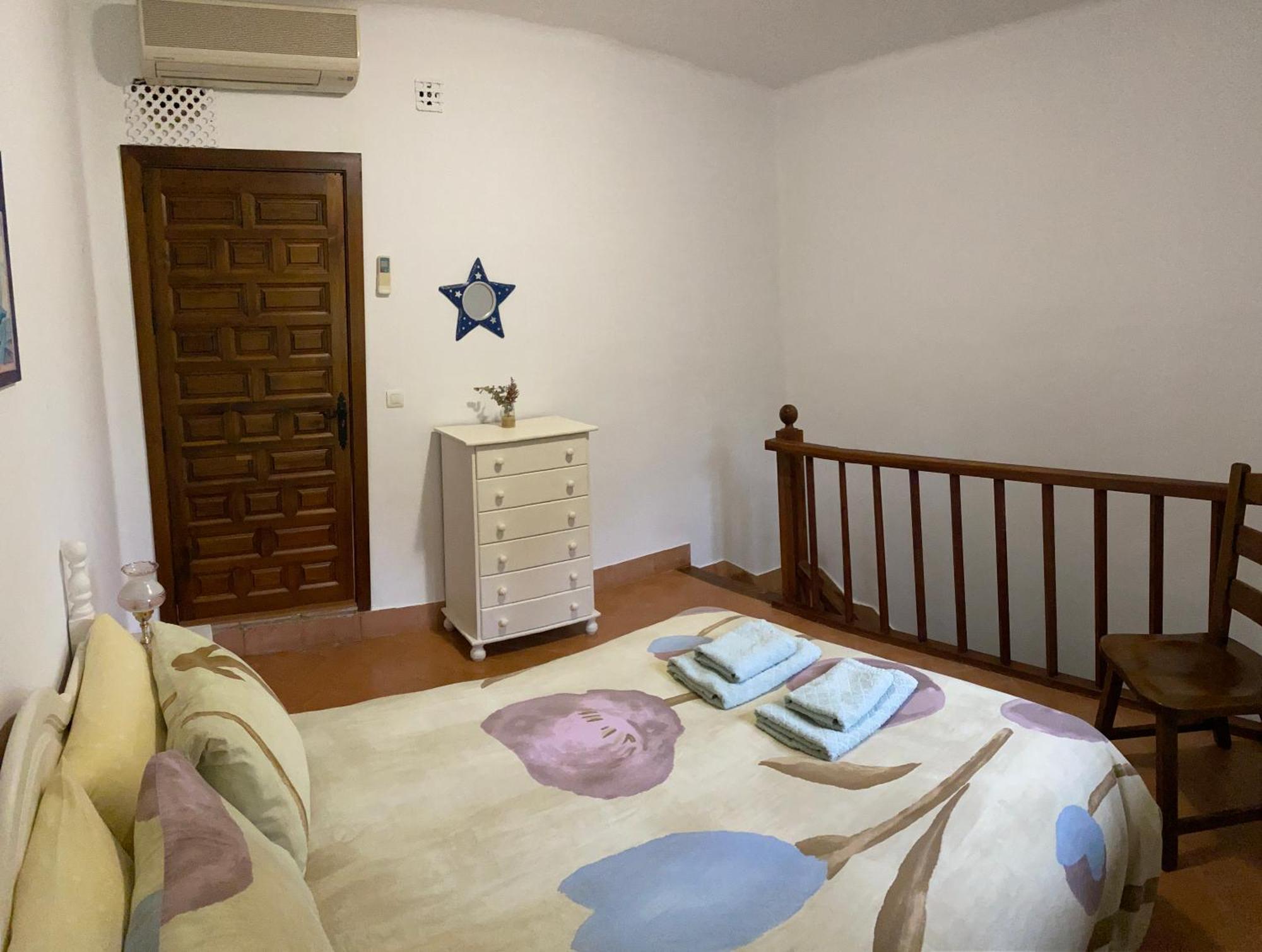 Apartamentos Turisticos Rurales Dos Fuentes Кордоба Екстериор снимка